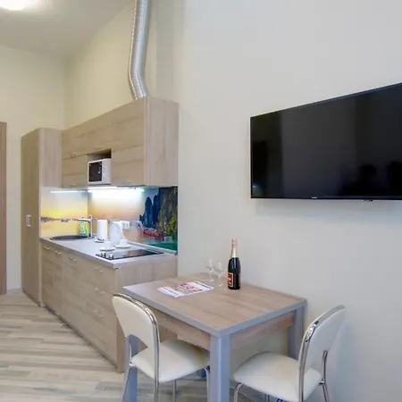 Apartment Summit *